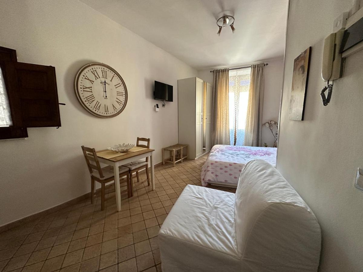 The Civita Apt Town Center Catania Bagian luar foto