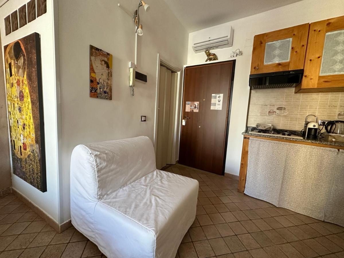 The Civita Apt Town Center Catania Bagian luar foto